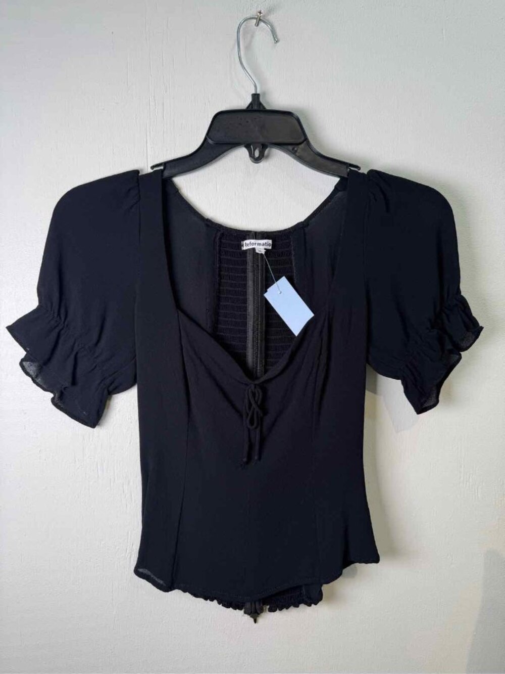 Reformation Black Size 2 Shirt
